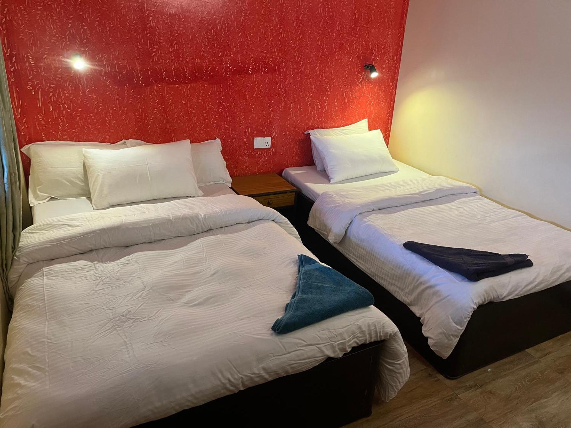 The North Face Inn'S Homestay Pokhara Dış mekan fotoğraf